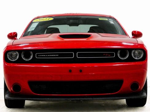 Used 2023 Dodge Challenger R/T image 2