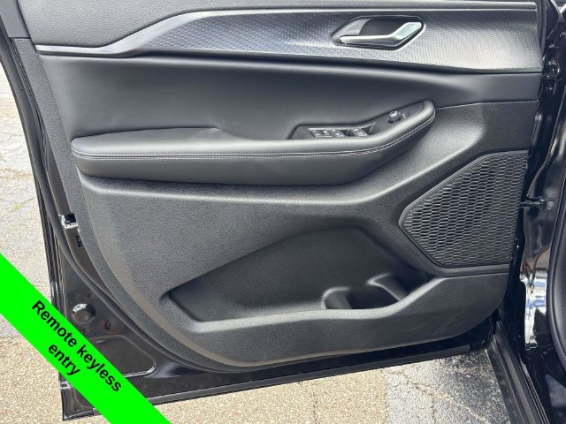 New 2026 Jeep Grand Cherokee L 4WD image 20