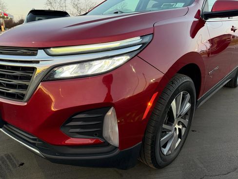 Used 2022 Chevrolet Equinox LT AWD/4WD image 14