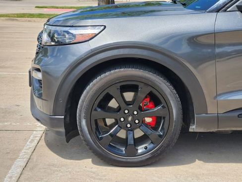 Used 2020 Ford Explorer ST w/ ST Street Pack AWD/4WD image 8