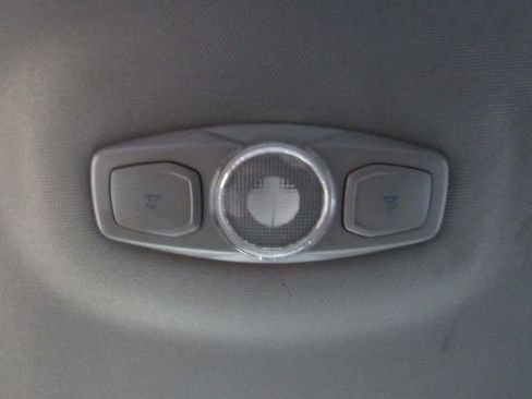 Used 2019 Ford F150 XLT image 34