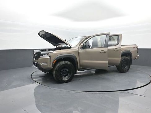 Used 2022 Nissan Frontier PRO-4X AWD/4WD image 43