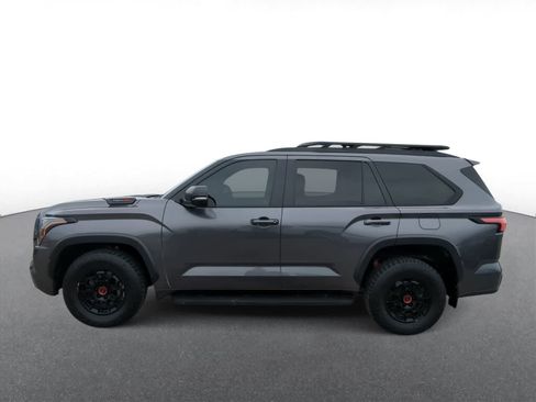 Used 2025 Toyota Sequoia TRD Pro AWD/4WD image 5