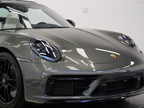 Used 2022 Porsche 911 Targa 4 GTS image 46