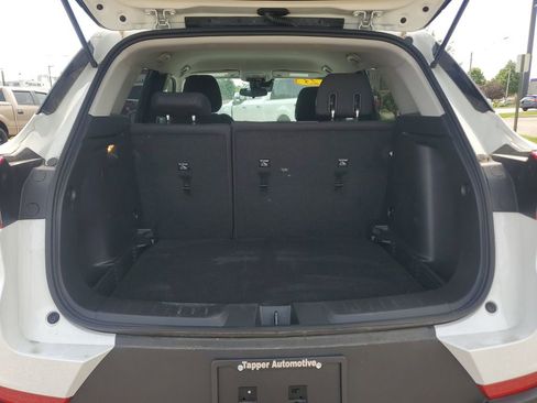 Used 2023 Chevrolet TrailBlazer LT FWD image 7