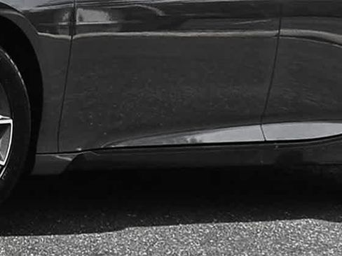 Used 2021 Honda Accord EX-L image 30