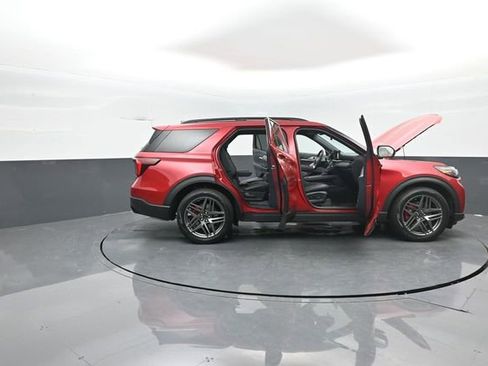 New 2026 Ford Explorer ST w/ Sun And Sound Package AWD/4WD image 34