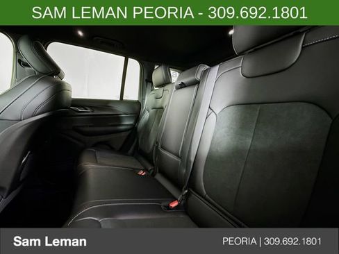 New 2025 Jeep Grand Cherokee Altitude image 24