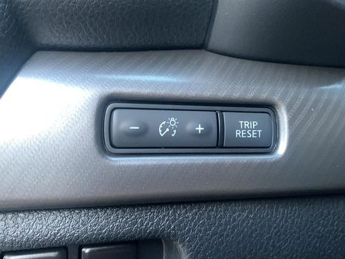 Used 2021 Nissan Titan PRO-4X w/ Off Road Protection Package image 11