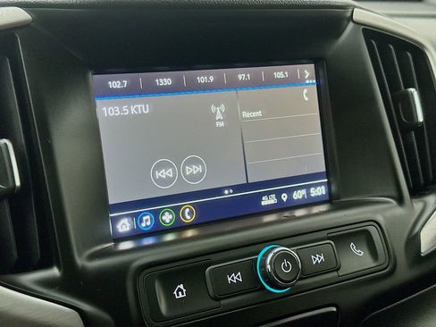Used 2018 GMC Terrain SLE w/ Driver Convenience Package AWD/4WD image 17