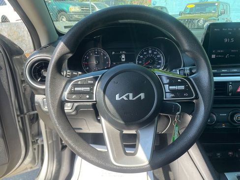 Used 2024 Kia Forte LXS FWD image 15