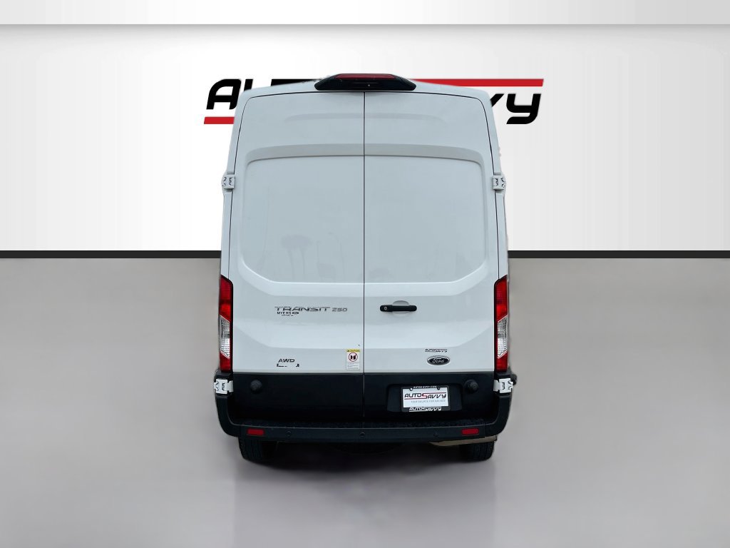 Used 2024 Ford Transit 250 148 High Roof AWD image 6