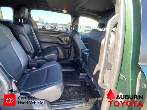 Certified 2025 Toyota Sienna XLE Woodland Edition AWD/4WD image 21
