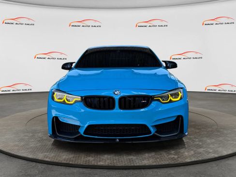Used 2018 BMW M4 Coupe RWD image 3