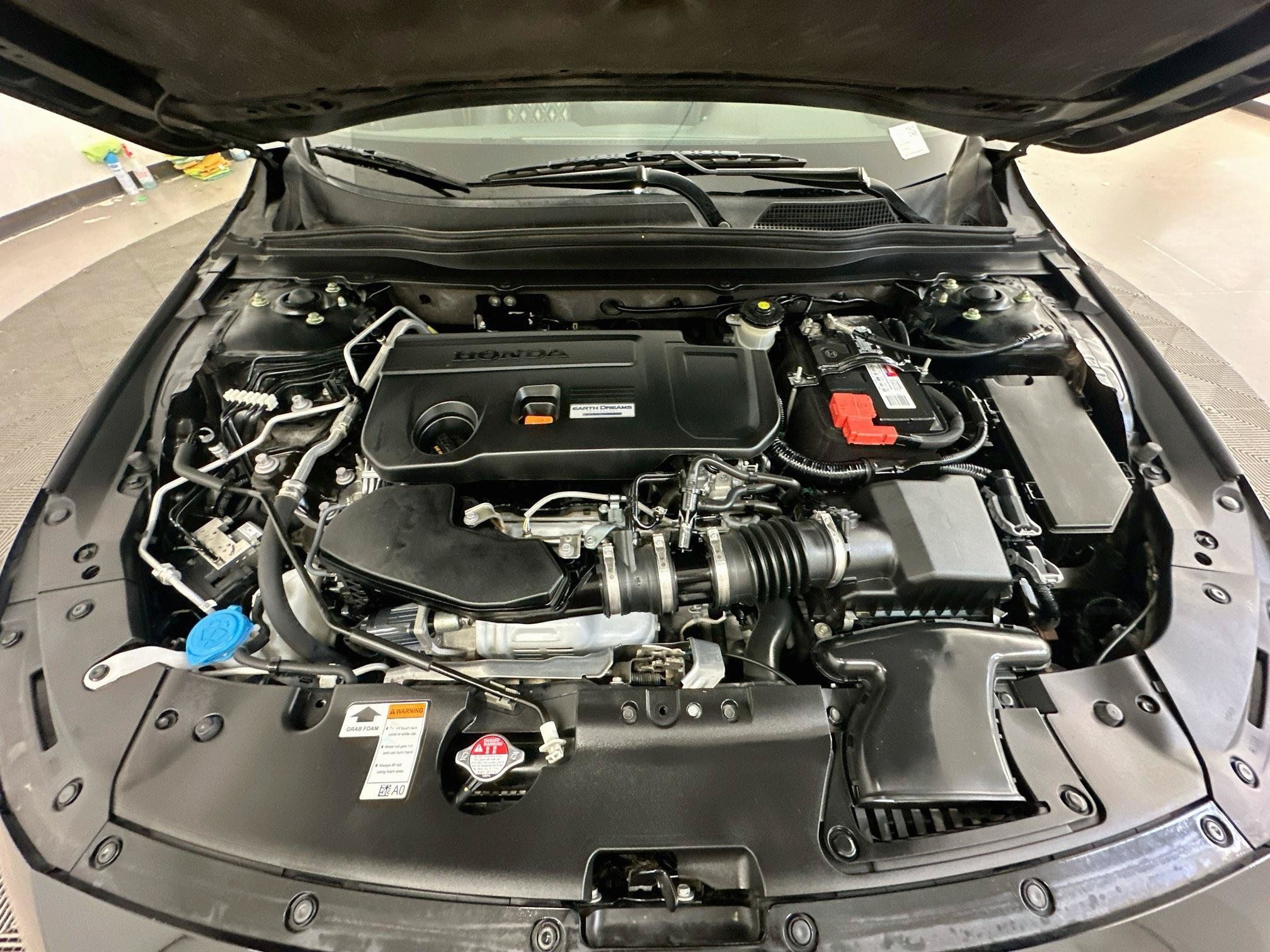 Used 2020 Honda Accord Sport image 34