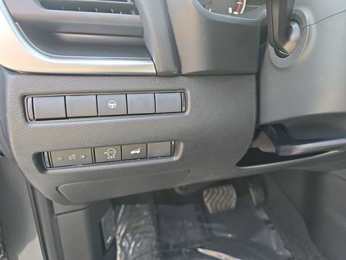 New 2026 Nissan Rogue SV image 18