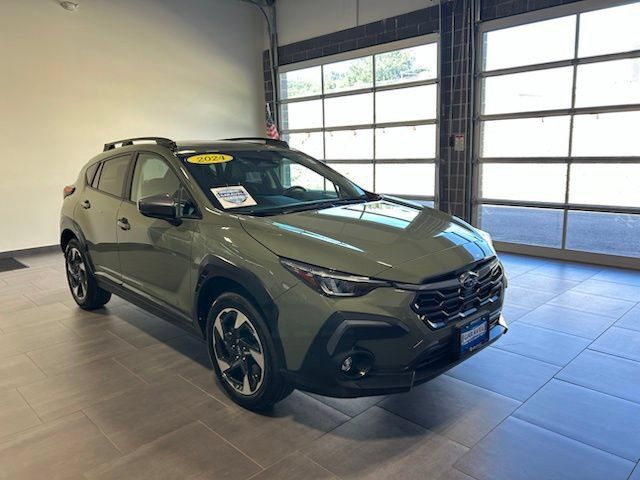 Used 2024 Subaru Crosstrek 2.5i Limited AWD/4WD image 2