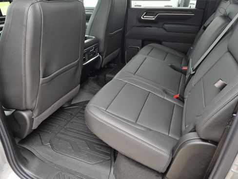 New 2026 GMC Sierra 2500 SLT w/ Texas SLT Premium Package AWD/4WD image 11