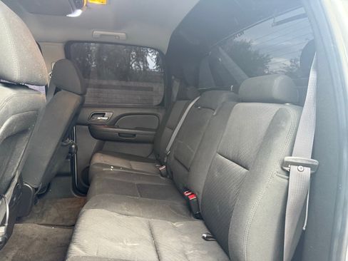 Used 2013 Chevrolet Avalanche LS w/ All-Star Edition image 9