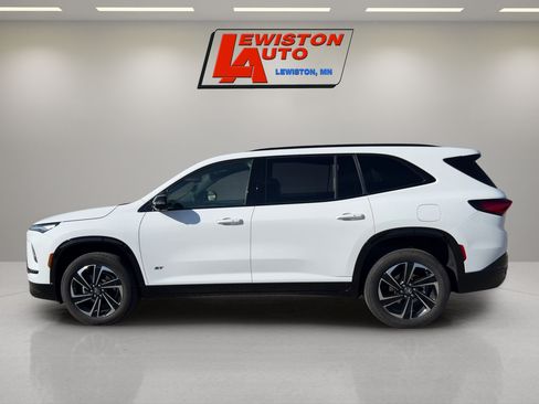 Certified 2026 Buick Enclave Sport Touring AWD/4WD image 2