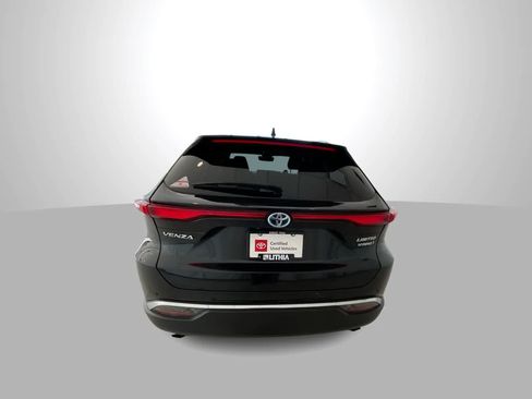 Used 2022 Toyota Venza Limited AWD/4WD image 7