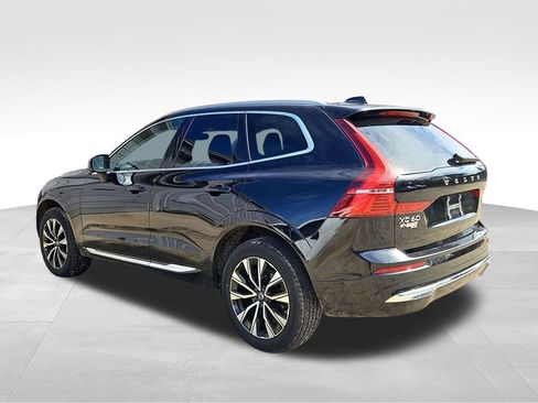 Used 2023 Volvo XC60 B5 Plus FWD image 5