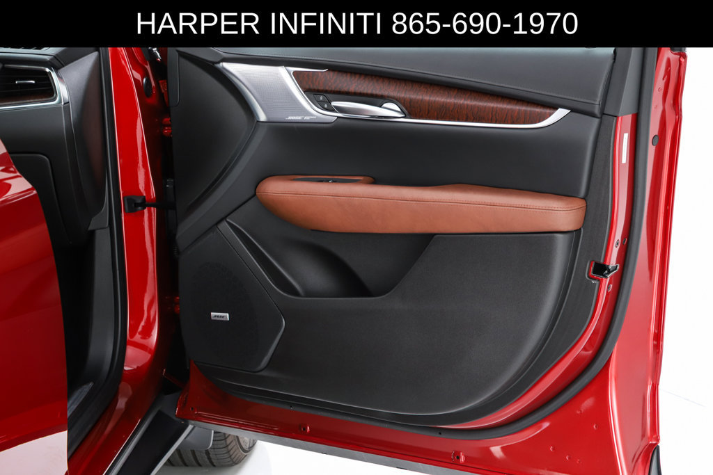 Used 2025 Cadillac XT5 Sportv w/ Technology Package AWD/4WD image 32