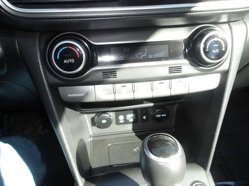 Used 2019 Hyundai Kona Ultimate AWD/4WD image 20