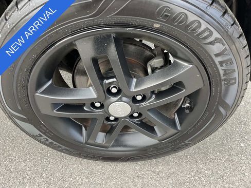 Used 2011 Kia Soul + w/ Audio Pkg image 11