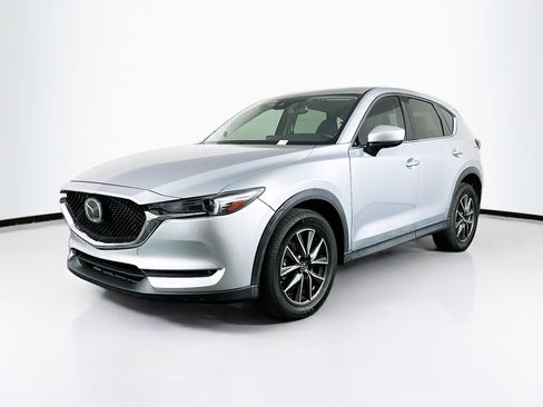 Used 2017 MAZDA CX-5 Grand Touring image 3