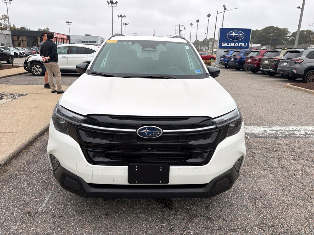 Used 2026 Subaru Forester Touring AWD/4WD image 4