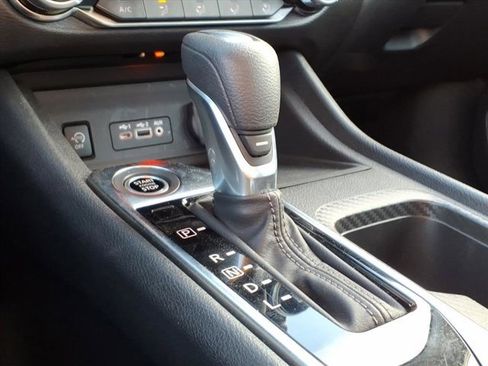 Used 2024 Nissan Sentra SV image 16