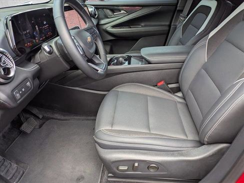 Used 2024 Chevrolet Blazer EV LT image 16