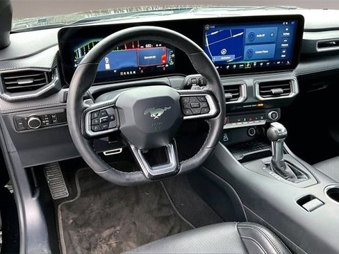 Used 2024 Ford Mustang GT Premium image 7