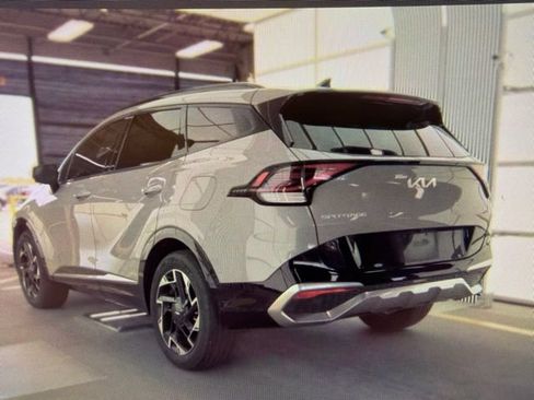 Used 2023 Kia Sportage SX AWD/4WD image 4