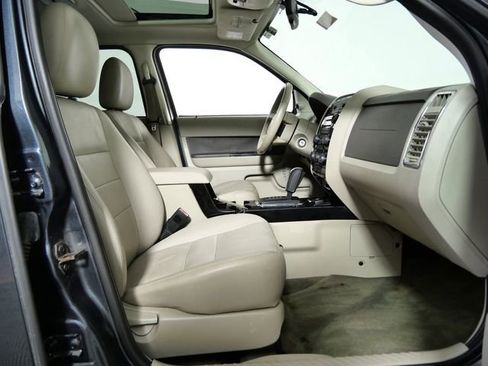 Used 2009 Ford Escape 4WD Hybrid image 11