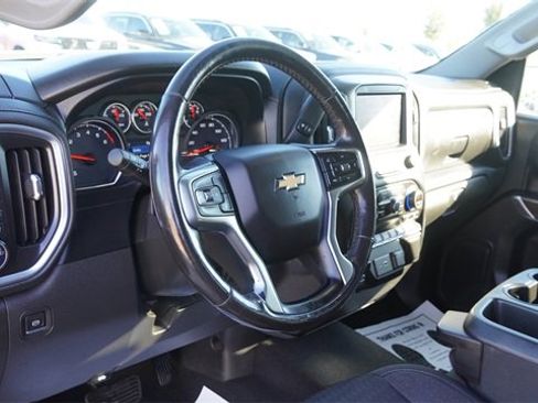 Used 2020 Chevrolet Silverado 1500 LT w/ All-Star Edition image 18