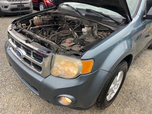 Used 2011 Ford Escape XLT FWD image 23