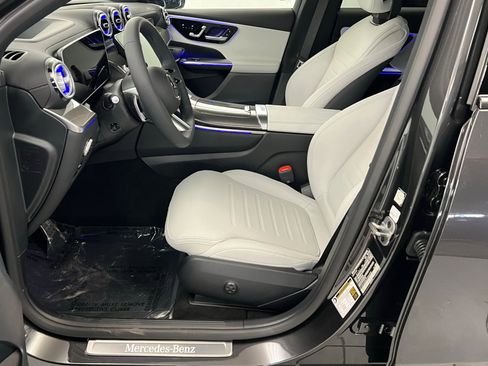 New 2026 Mercedes-Benz GLC 300 4MATIC image 17