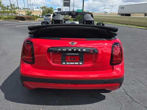 New 2026 MINI Cooper S image 5
