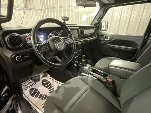 Used 2021 Jeep Wrangler Unlimited Sport image 9
