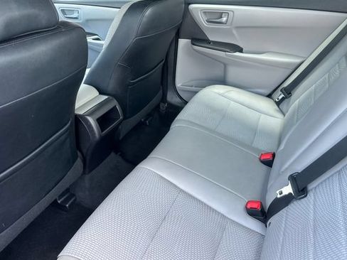 Certified 2017 Toyota Camry SE FWD image 16