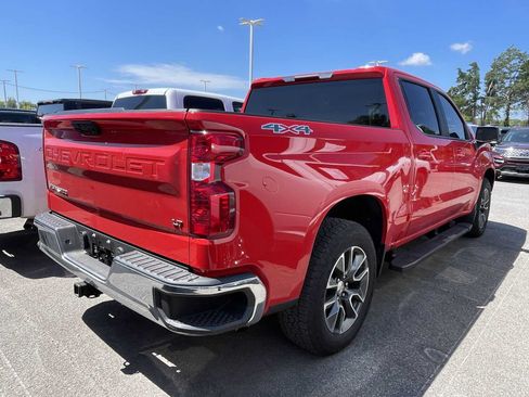 Used 2023 Chevrolet Silverado 1500 LT w/ Protection Package AWD/4WD image 4