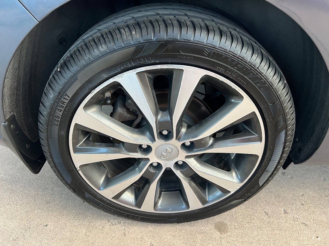 Used 2018 Hyundai Elantra GT FWD image 12