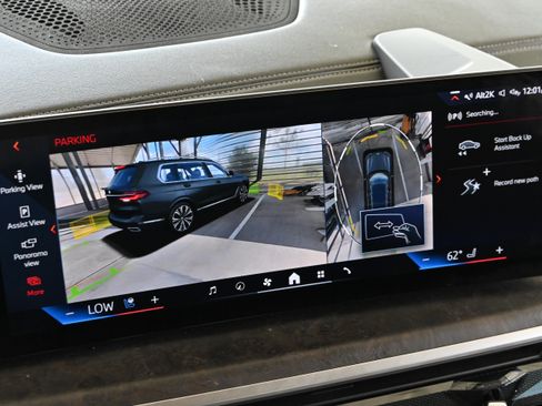 Certified 2025 BMW X7 xDrive40i AWD/4WD image 28