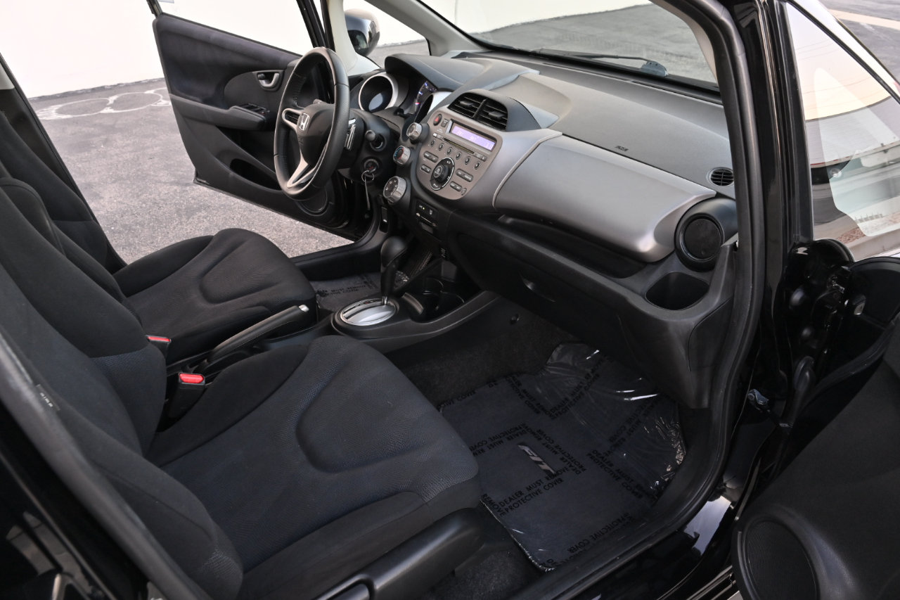 Used 2011 Honda Fit Sport image 12