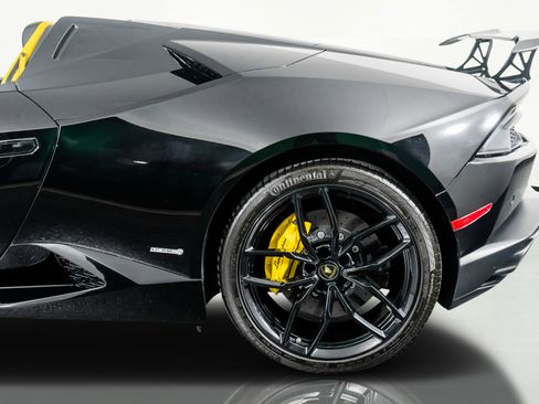 Used 2016 Lamborghini Huracan LP 610-4 image 17