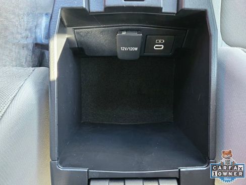 Used 2024 Toyota Corolla Cross L FWD image 31