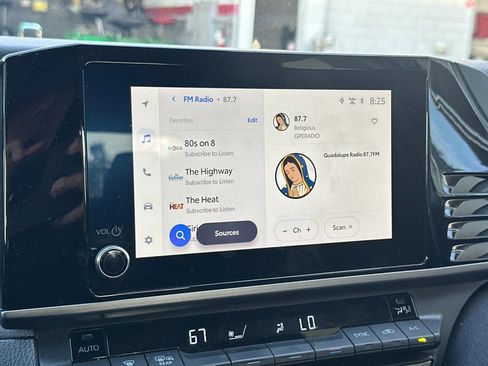 Used 2025 Toyota Camry LE image 16