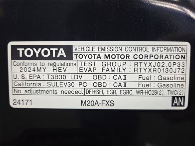 Used 2024 Toyota Prius LE FWD image 23
